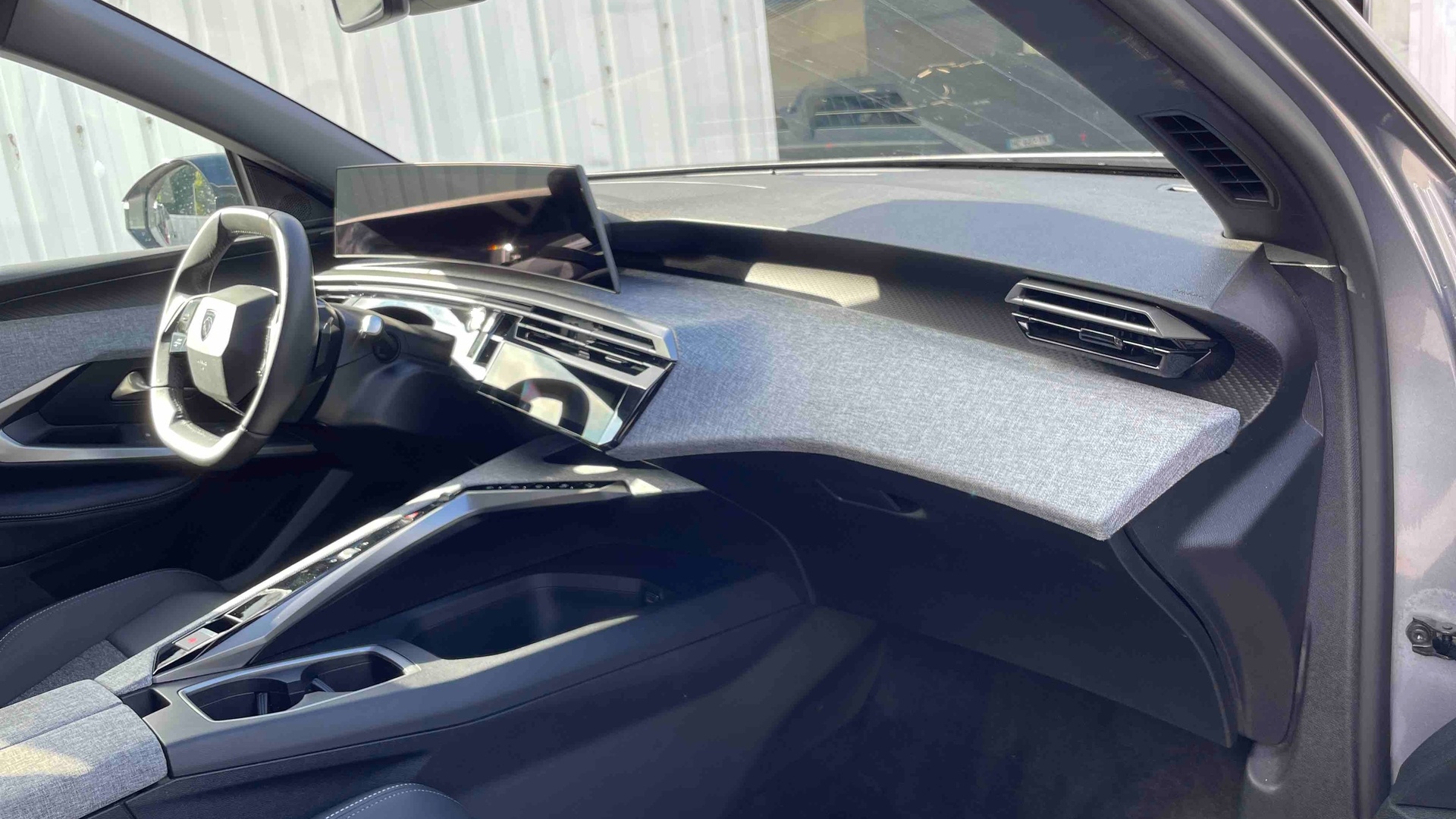 PEUGEOT 3008 Hybrid 145 e-DCS6 Allure