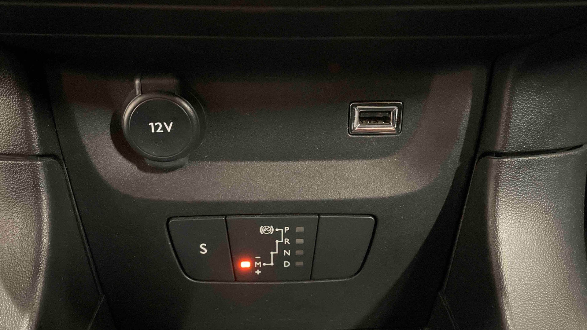 CITROEN C3 PureTech 110 ch EAT6 Max