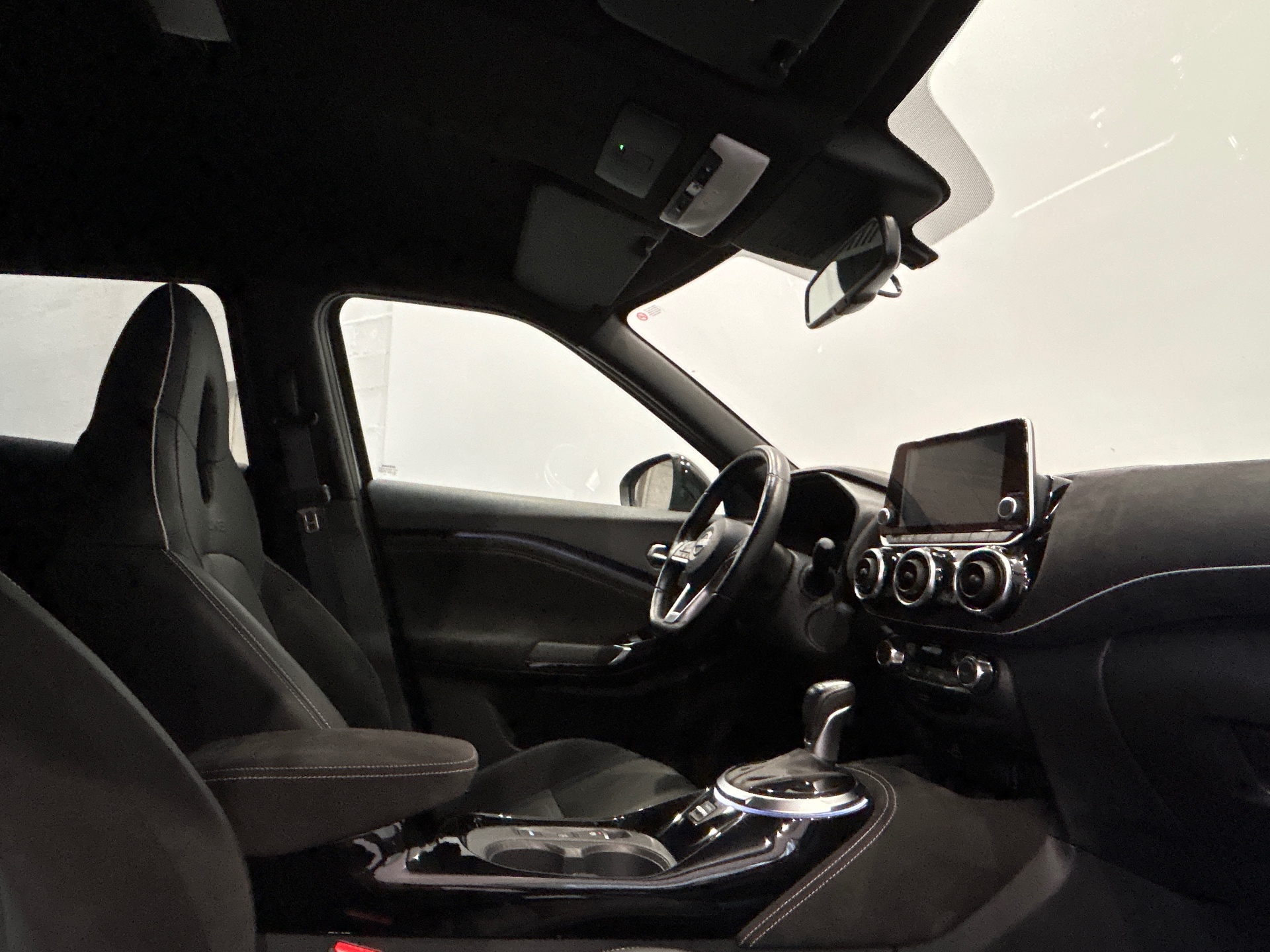 NISSAN JUKE 2023.5 HYBRID 143 N-Design