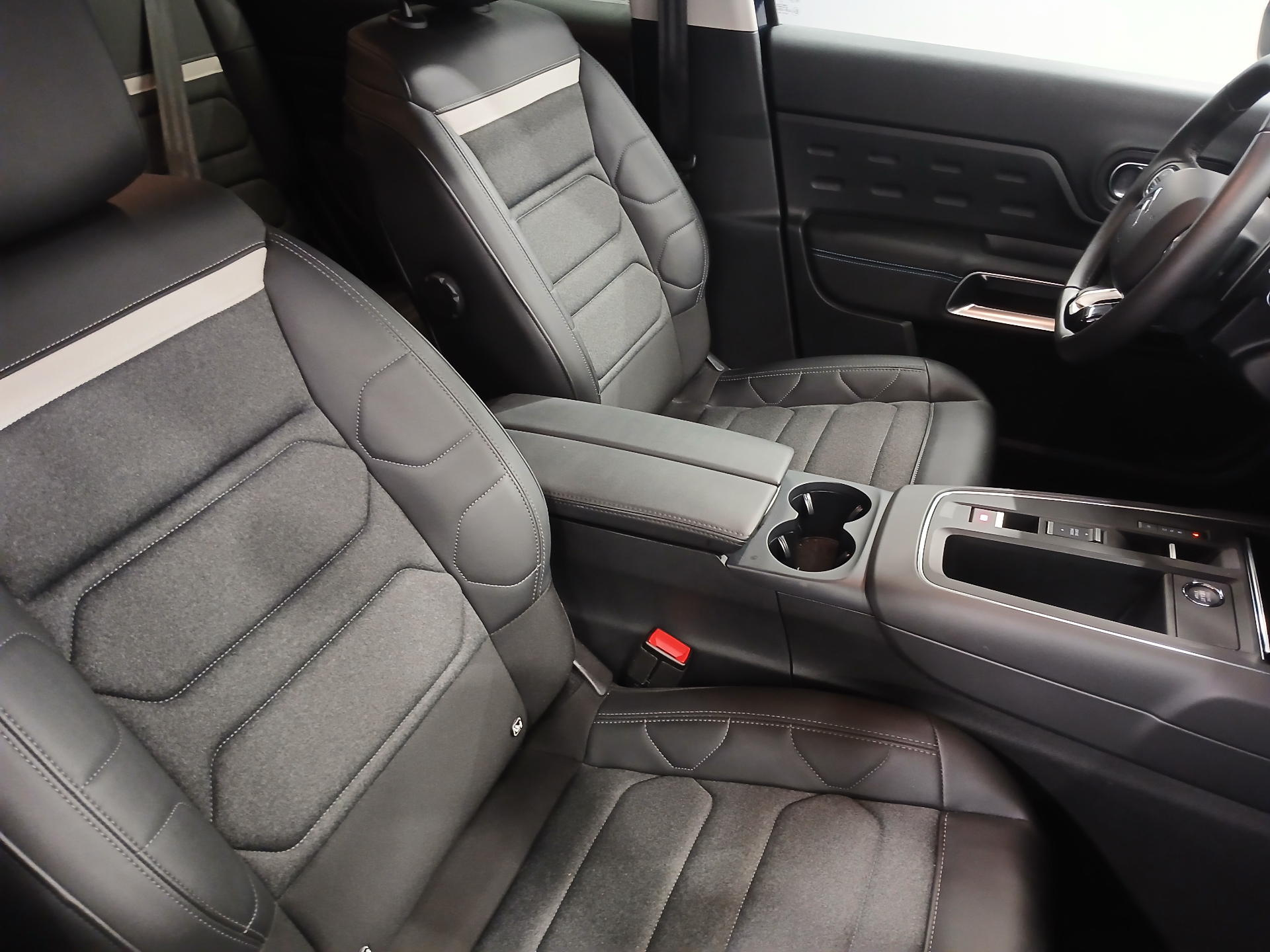 CITROEN C5 AIRCROSS Hybride 136 e-DCS6 Max