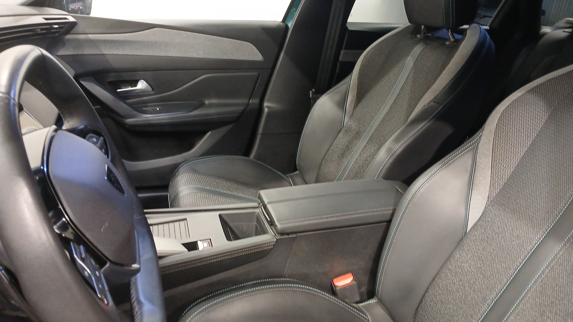 PEUGEOT 308 SW ALLURE BLUEHDI 130 S&S EAT8