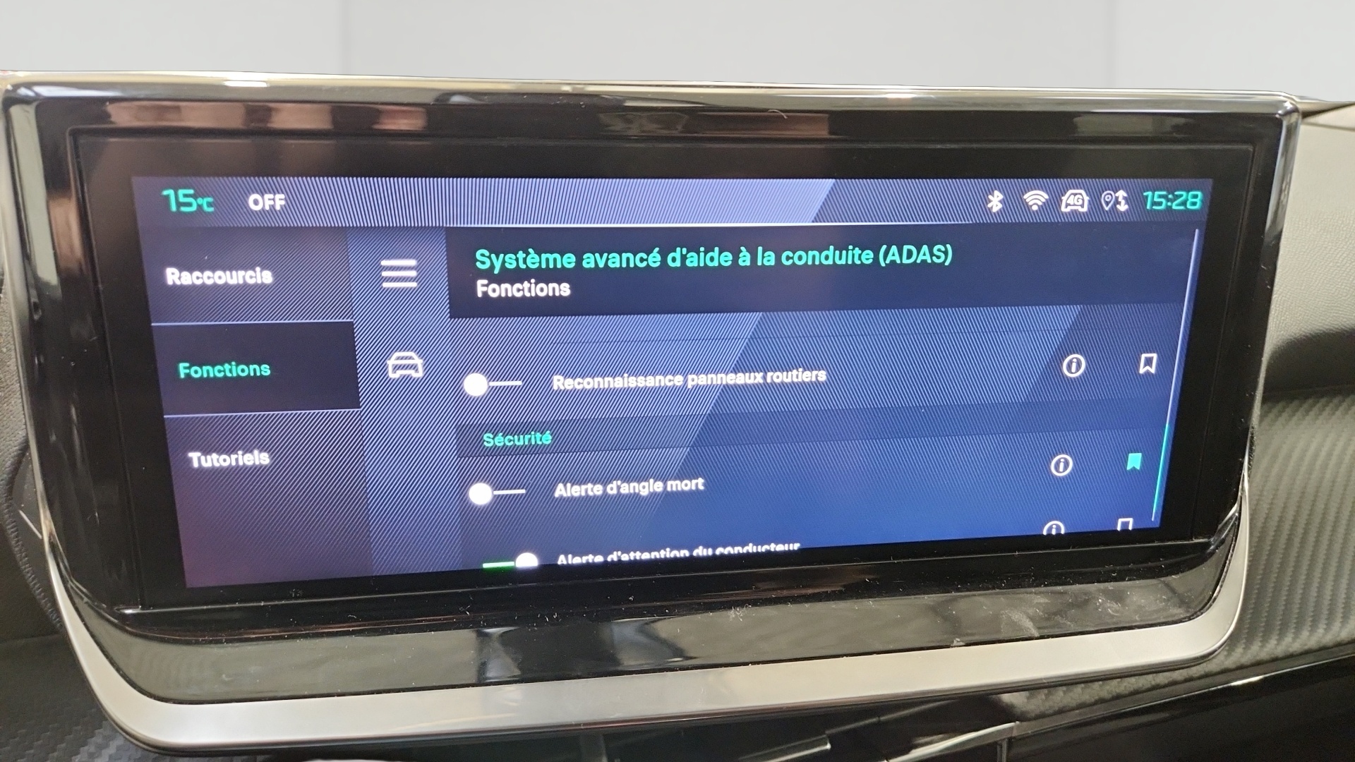 PEUGEOT 2008 PureTech 130 S&S EAT8 Allure