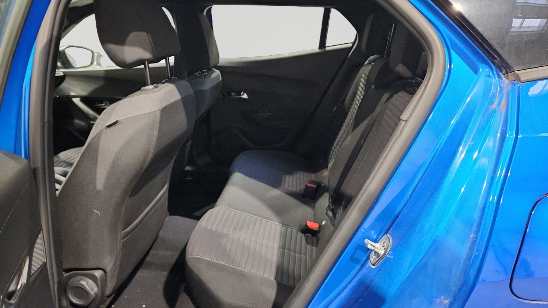 PEUGEOT 2008 PureTech 100 S&S BVM6 Active - 5P