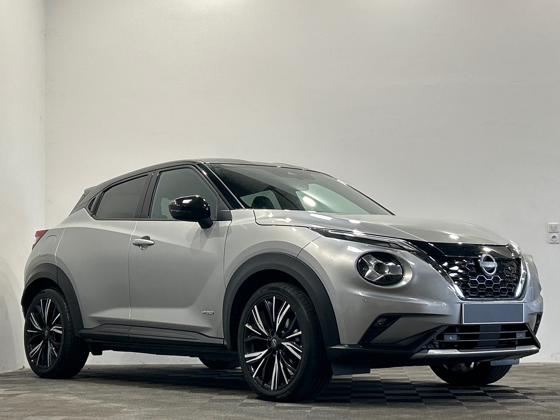 NISSAN JUKE 2023.5 HYBRID 143 N-Design