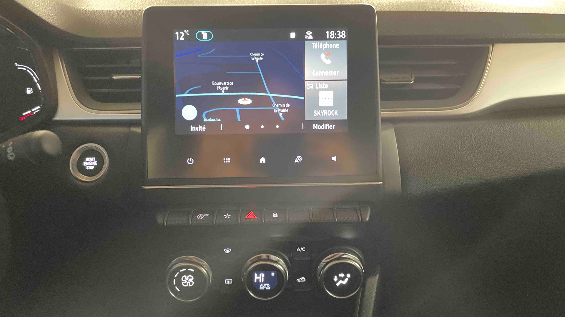 RENAULT CAPTUR TCe 90 Techno