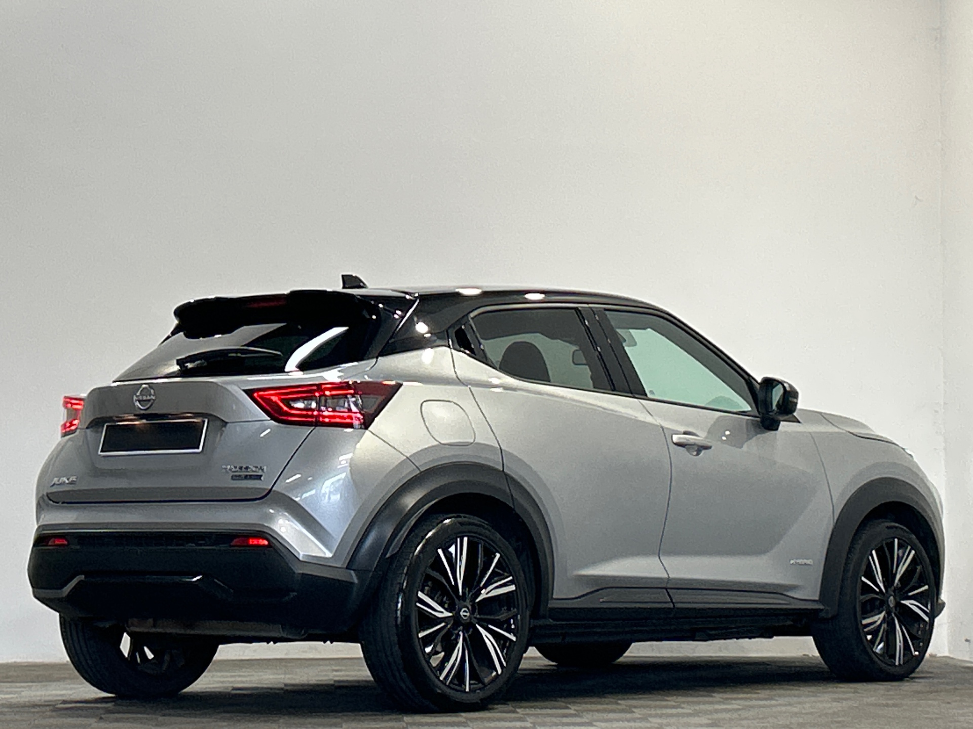 NISSAN JUKE 2023.5 HYBRID 143 N-Design