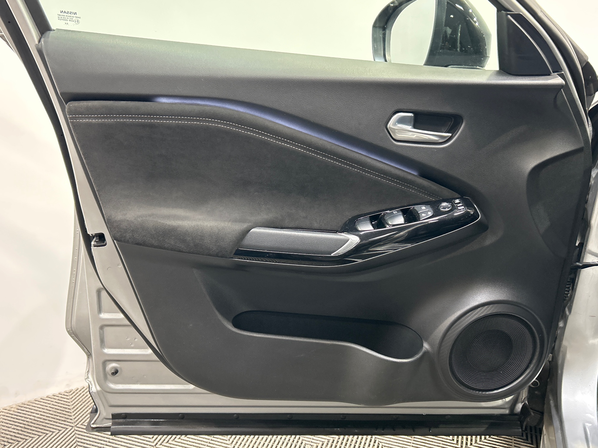 NISSAN JUKE 2023.5 HYBRID 143 N-Design