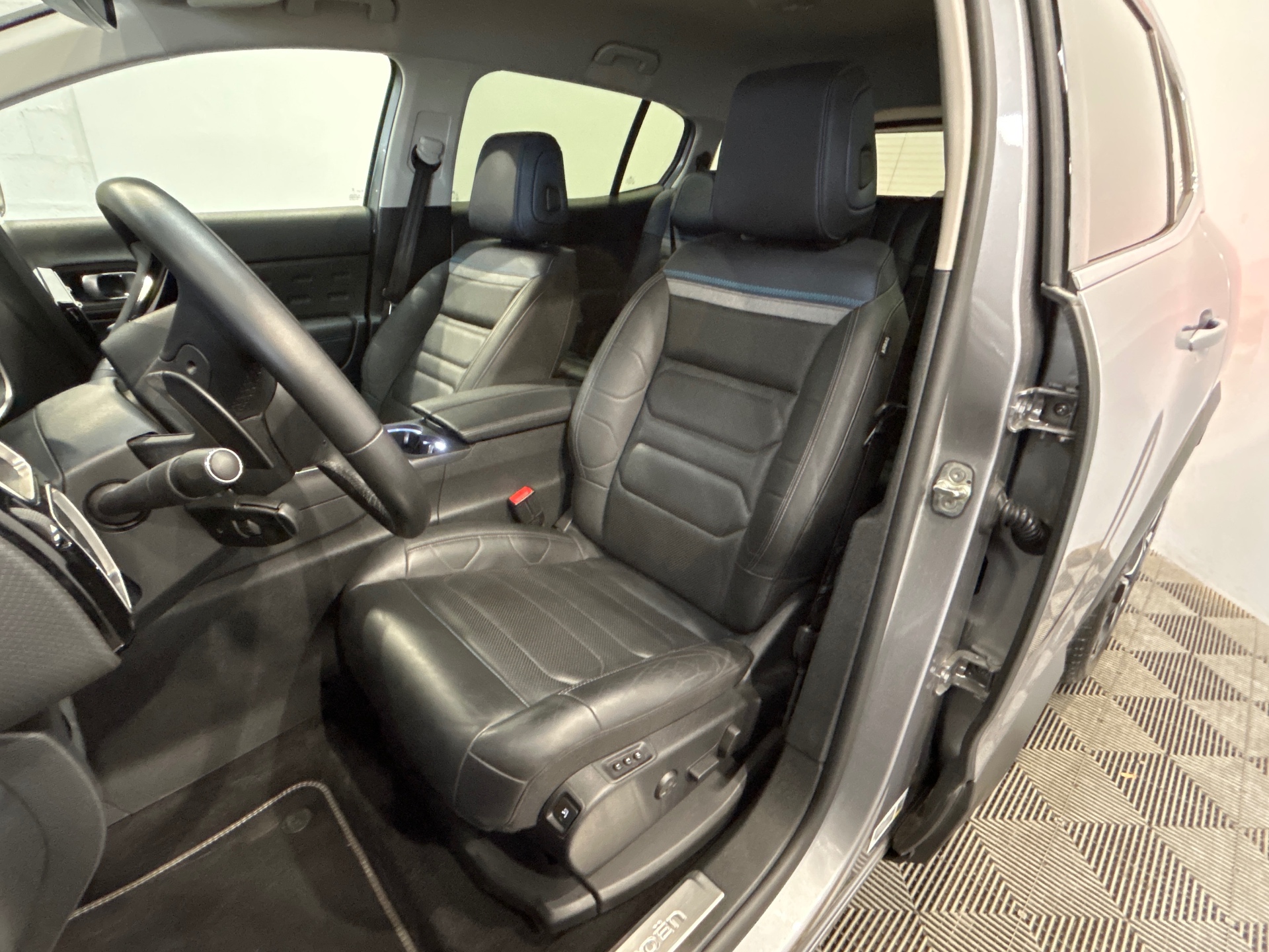 CITROEN C5 AIRCROSS Hybride 136 e-DCS6 Max