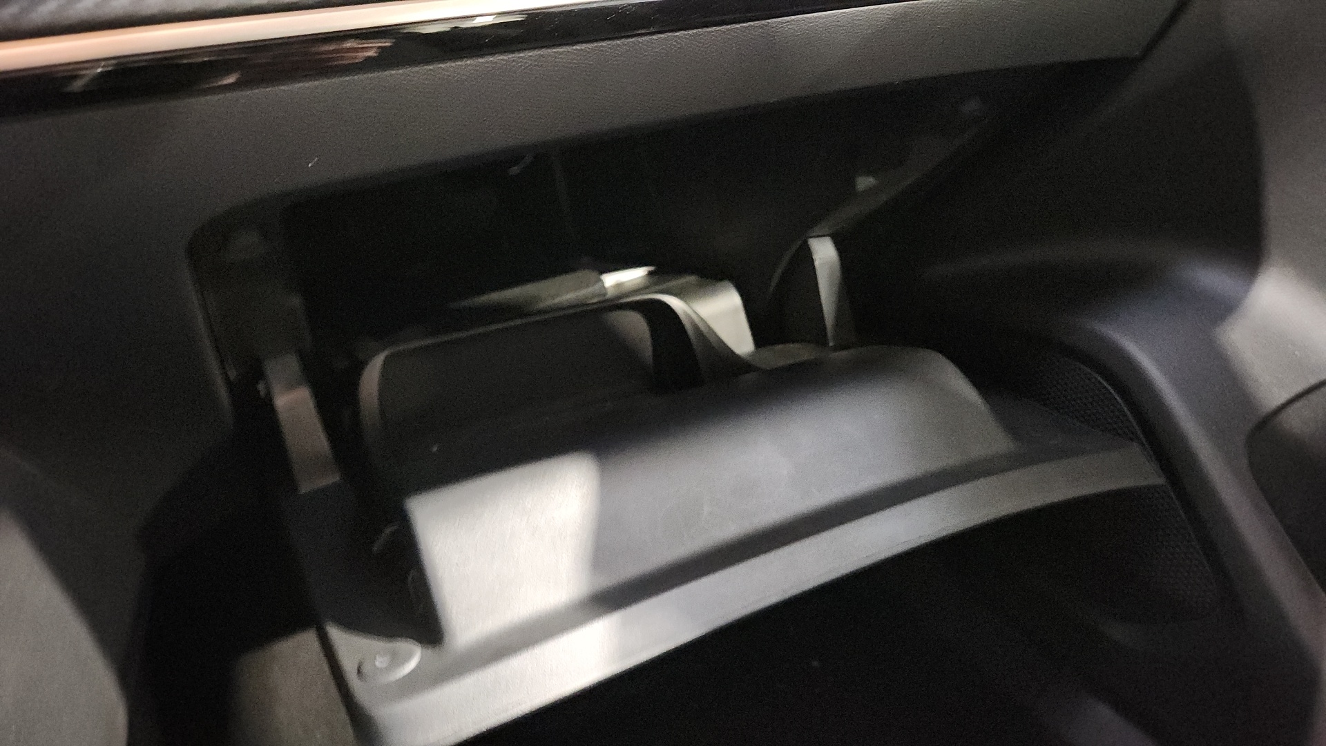 PEUGEOT 2008 PureTech 100 S&S BVM6 Active - 5P