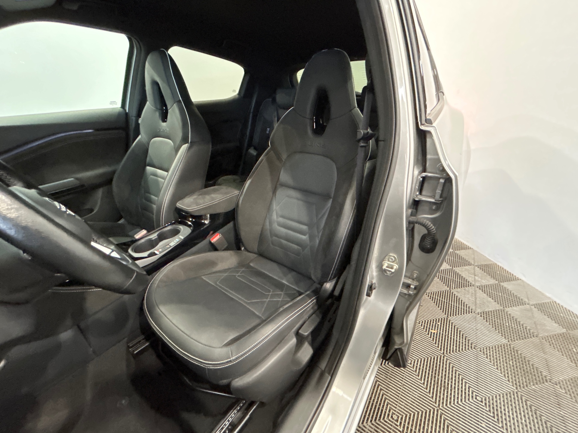 NISSAN JUKE 2023.5 HYBRID 143 N-Design