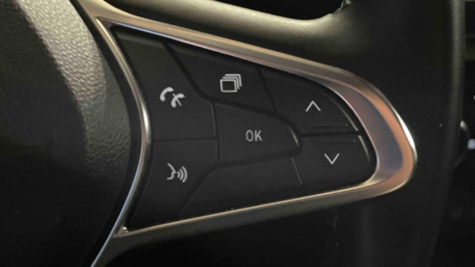 RENAULT CAPTUR TCe 90 Techno