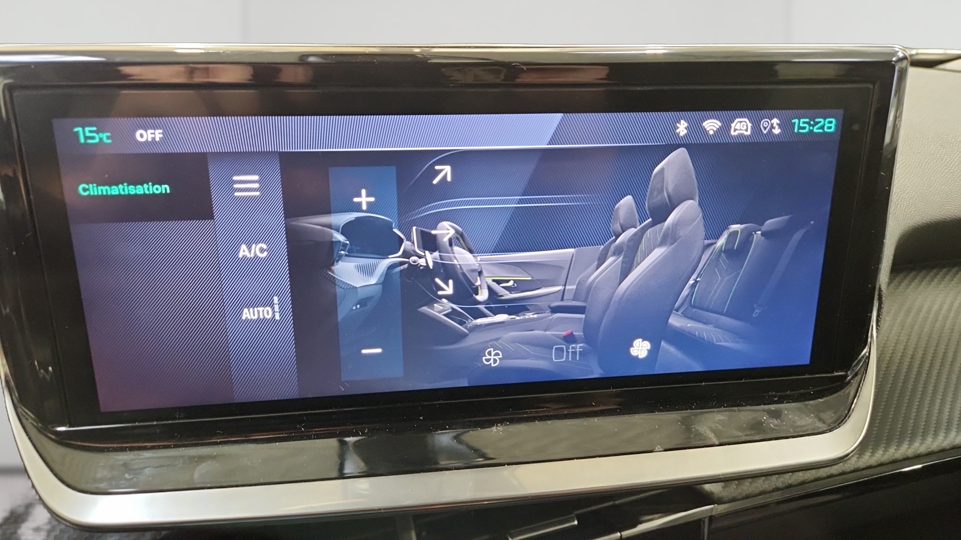 PEUGEOT 2008 PureTech 130 S&S EAT8 Allure