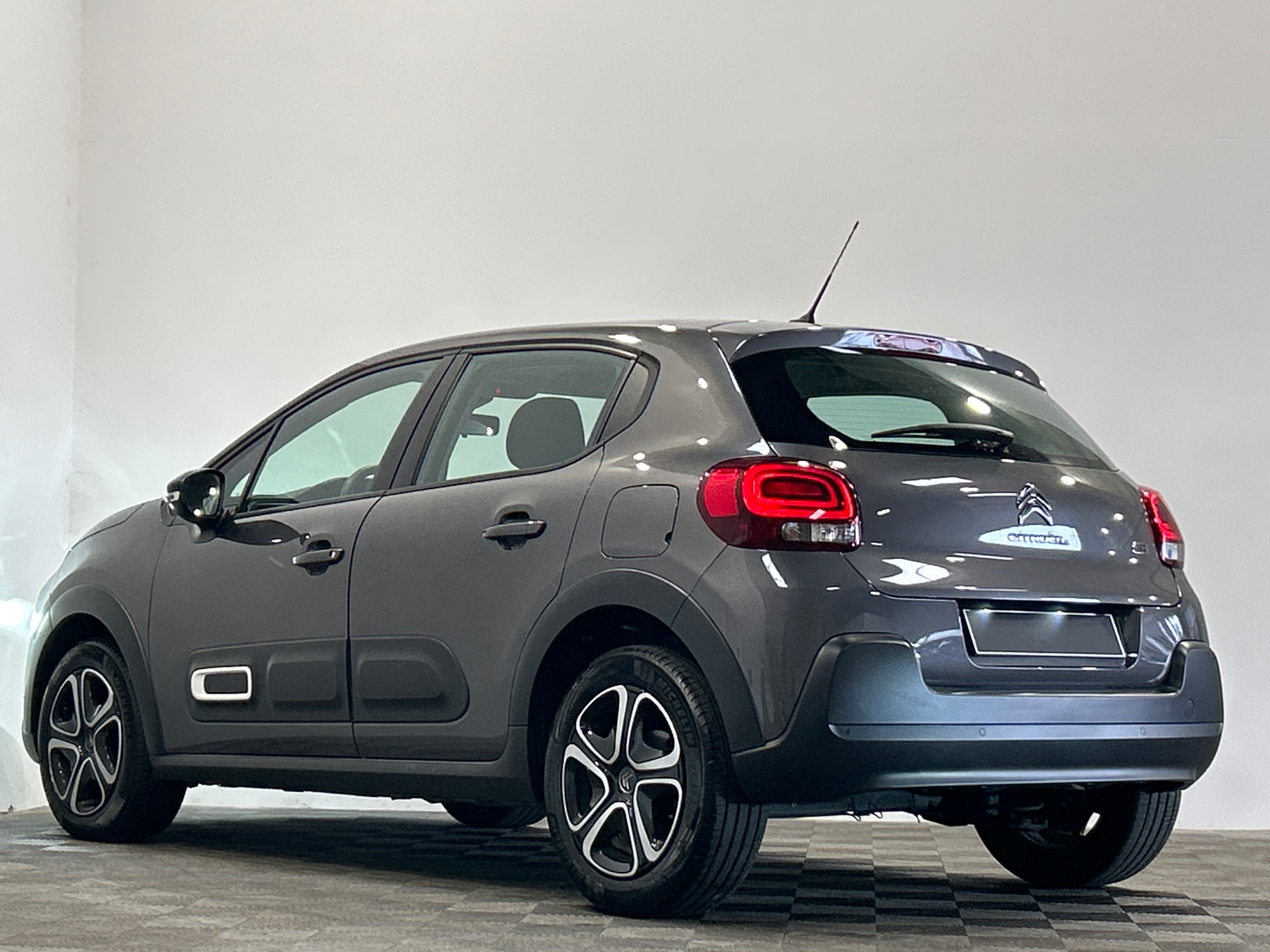 CITROEN C3 PureTech 110 BVM6 Plus
