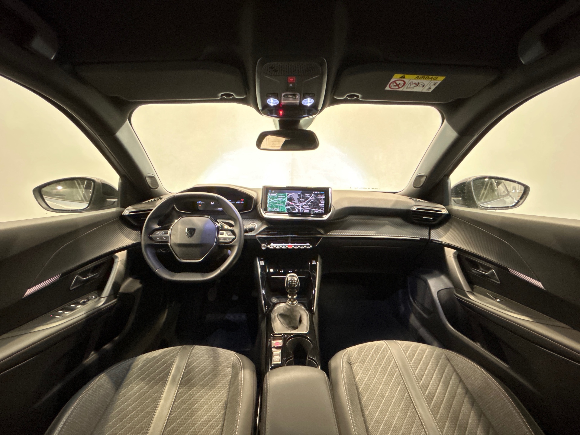 PEUGEOT 2008 ALLURE 100 CH BVM6