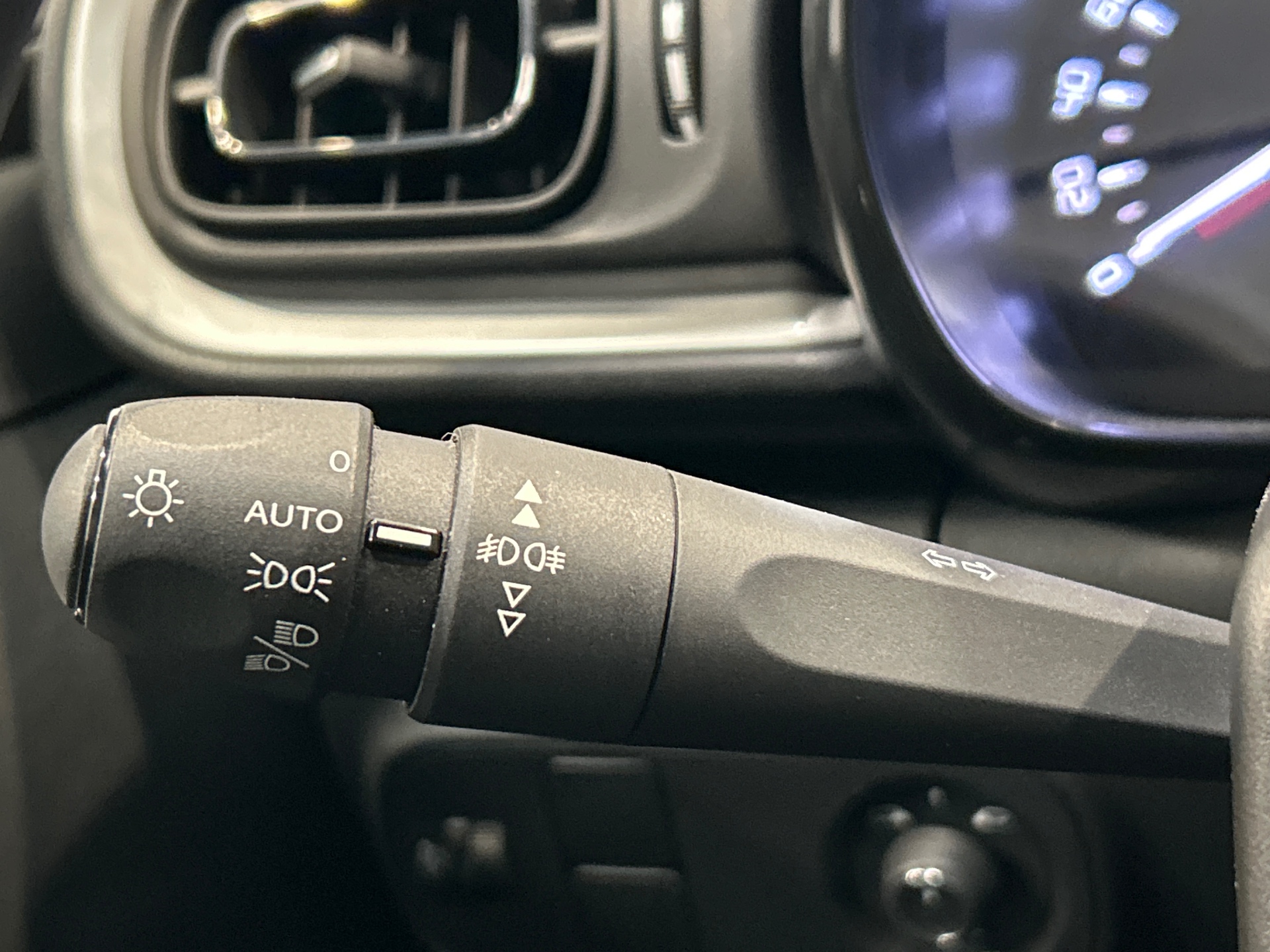 CITROEN C3 PureTech 110 BVM6 Plus