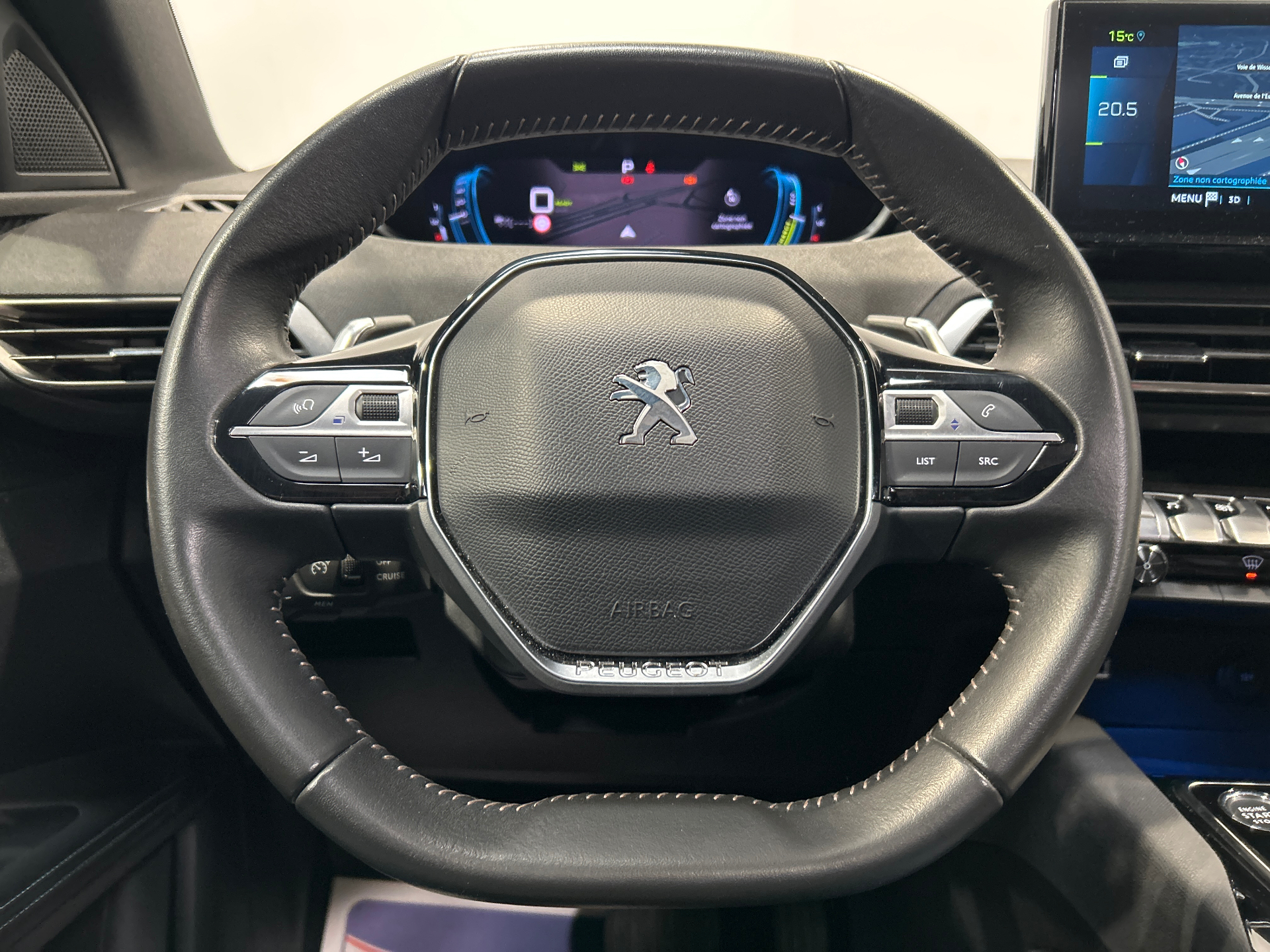PEUGEOT 3008 Hybrid 180 e-EAT8 Allure Pack