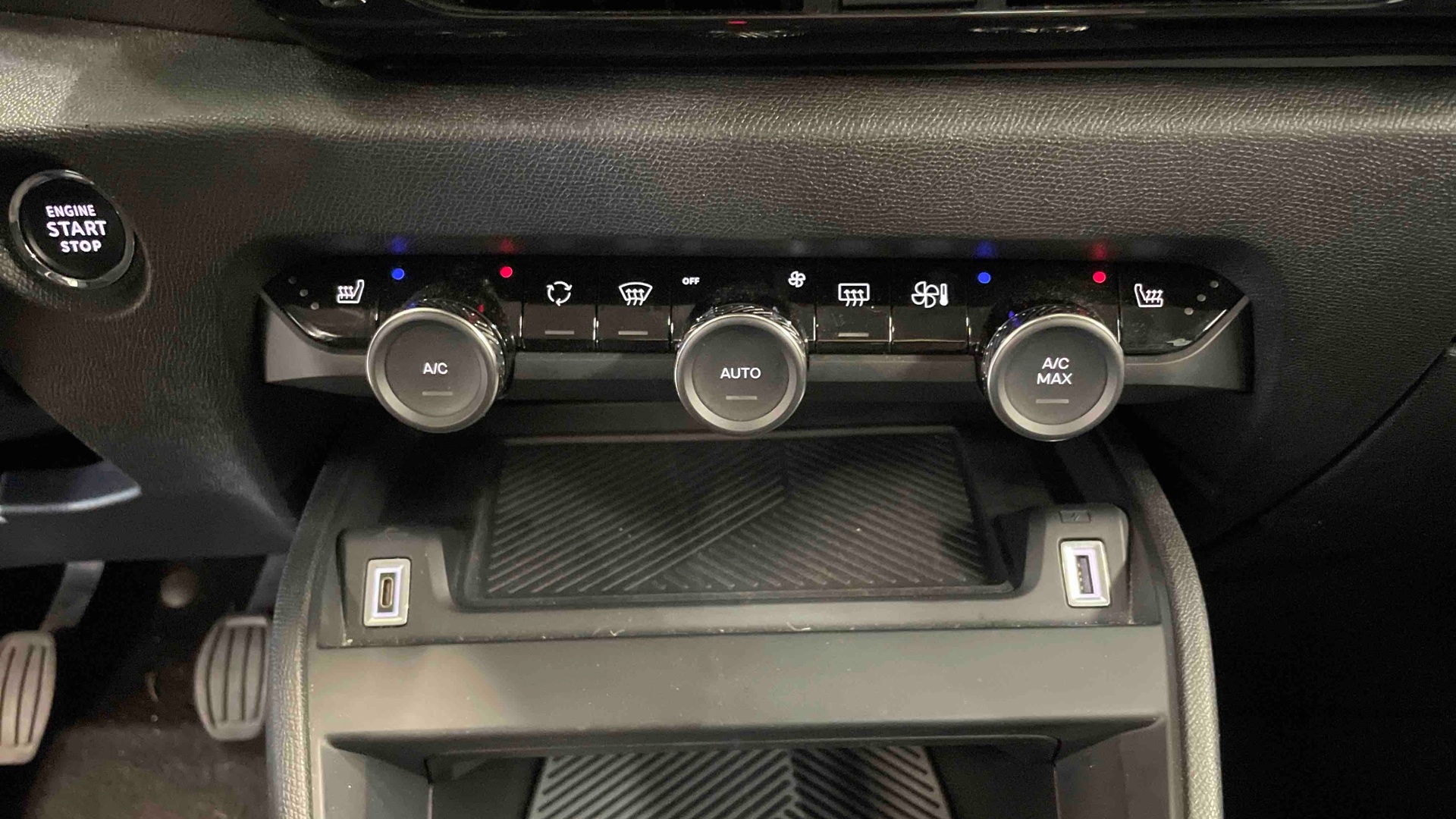 CITROEN C4 PureTech 130 BVM6 Plus