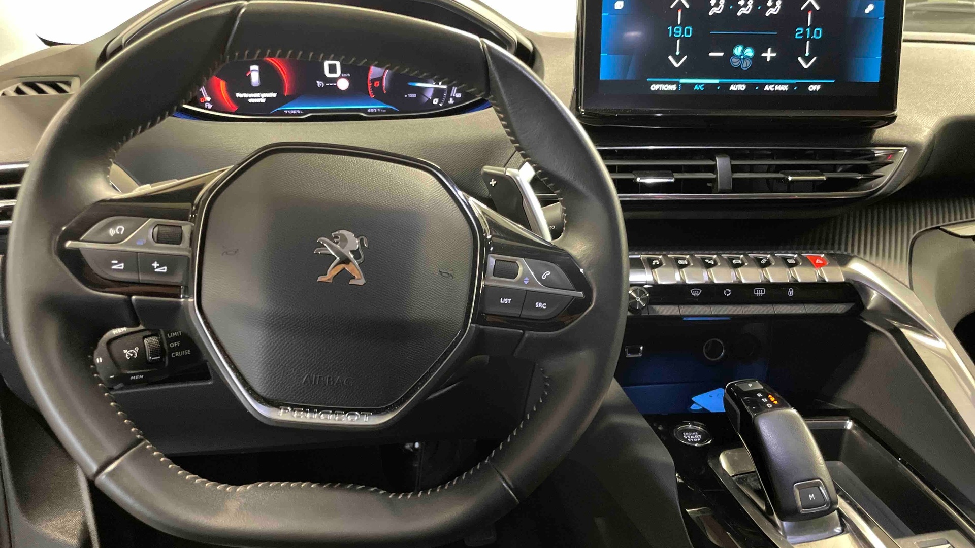 PEUGEOT 5008 BlueHDi 130ch S&S EAT8 Allure