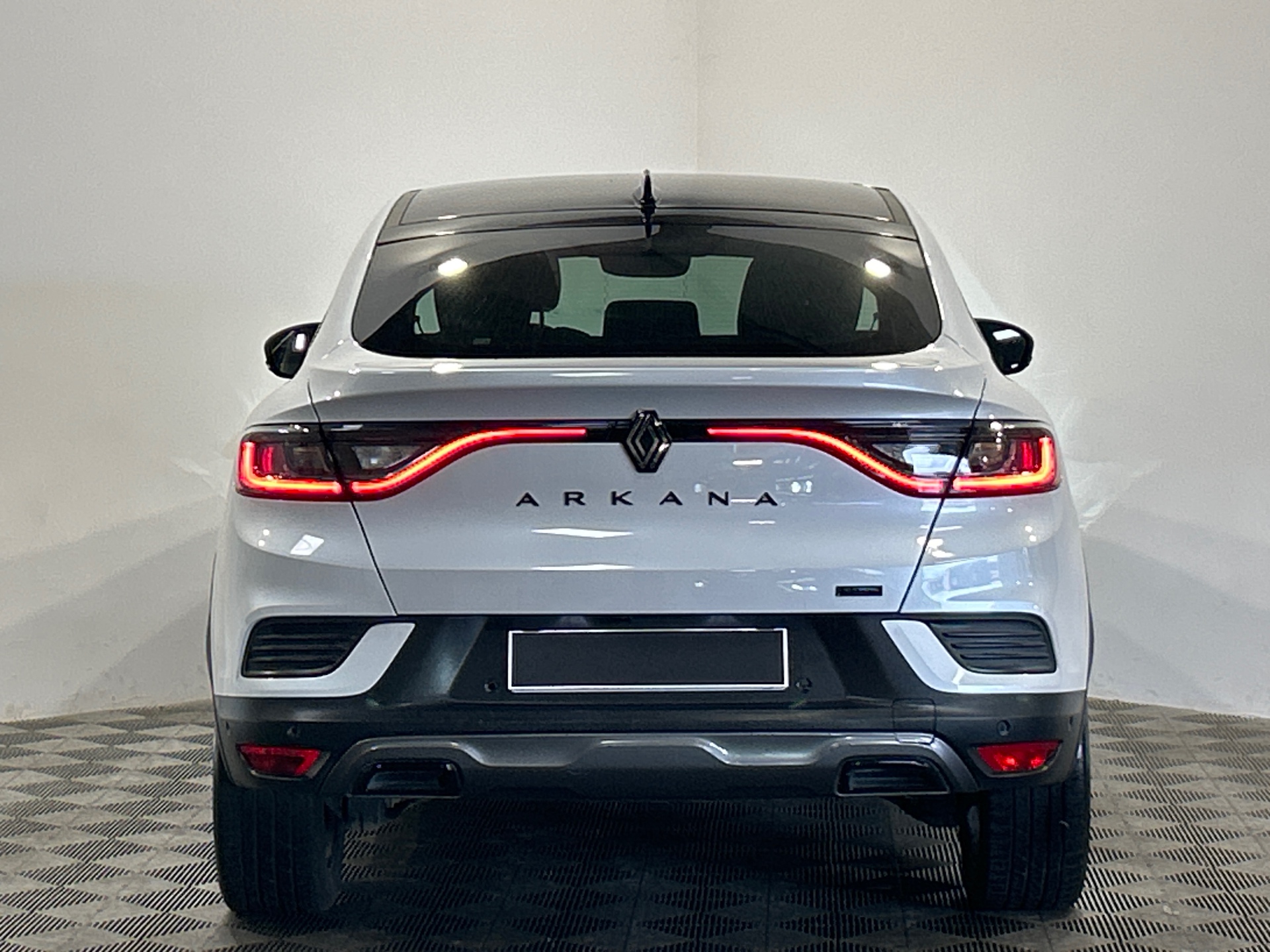 RENAULT ARKANA E-Tech 145 - 23 esprit Alpine