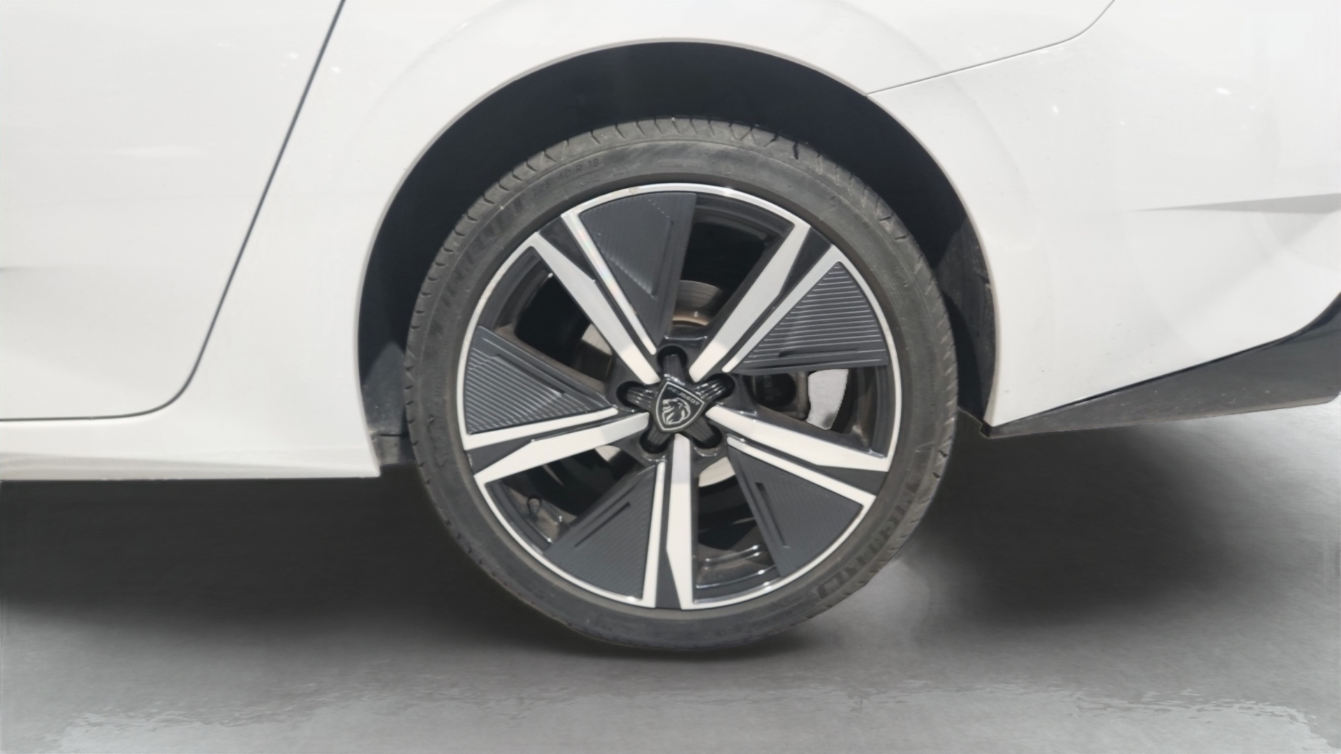 PEUGEOT 308 SW BlueHDi 130ch S&S EAT8 GT