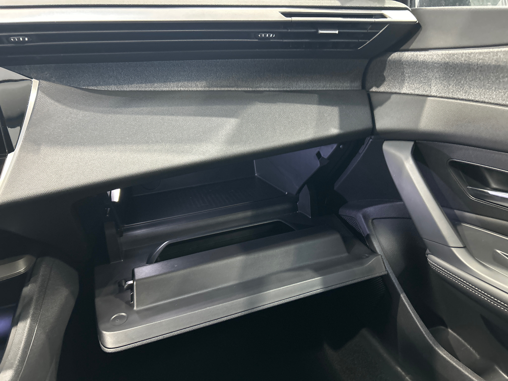 PEUGEOT 308 Allure Hybrid 145 ch e-DCS6