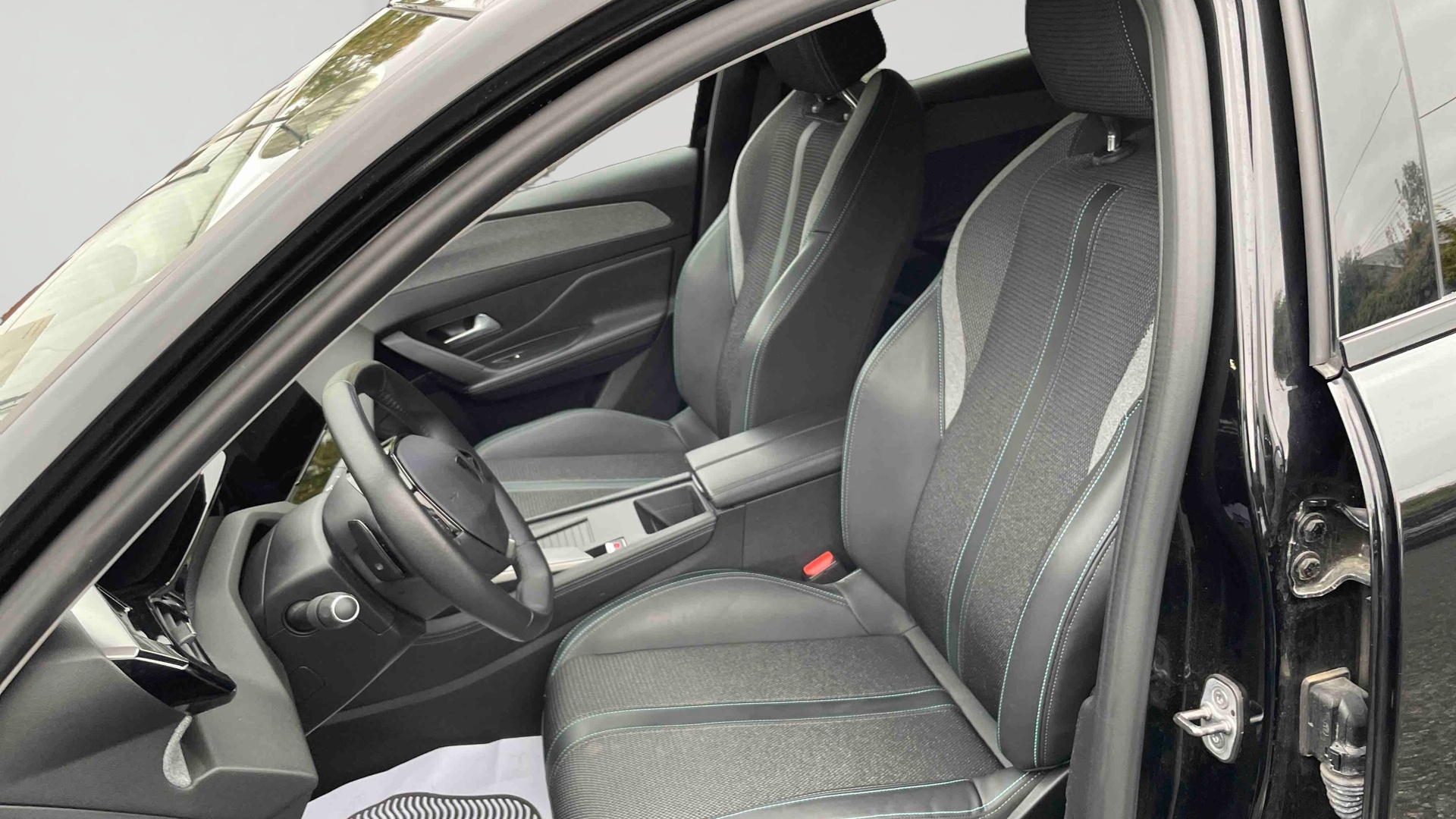 PEUGEOT 308 PureTech 130ch S&S EAT8 Allure