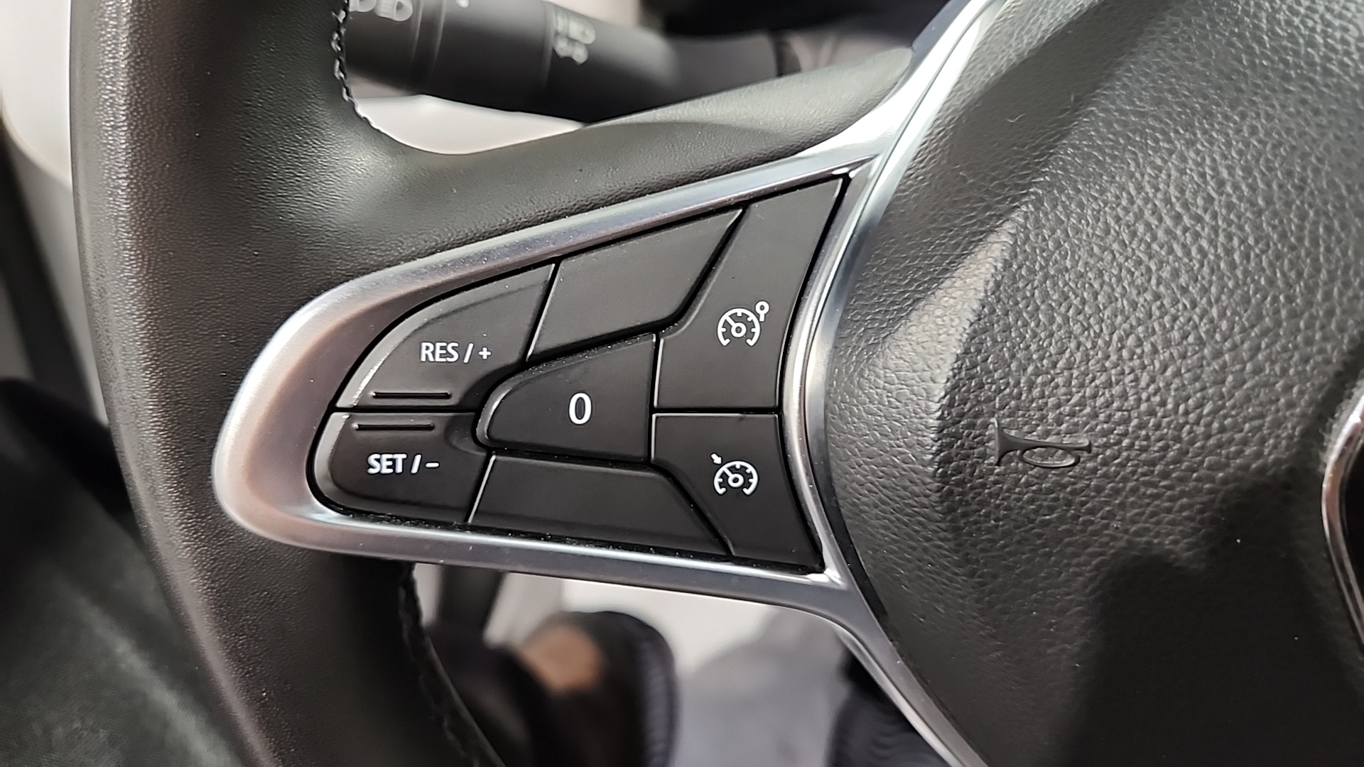 RENAULT CLIO V E-Tech full hybrid 145 Techno