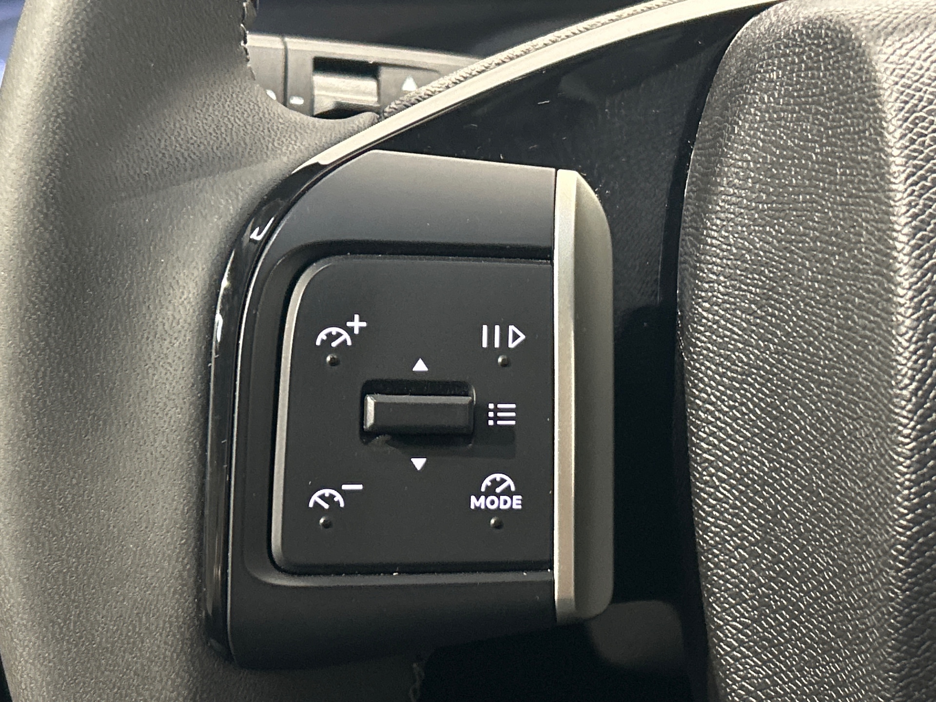 CITROEN C3 AIRCROSS Hybride 145 E-dcs6 PLUS