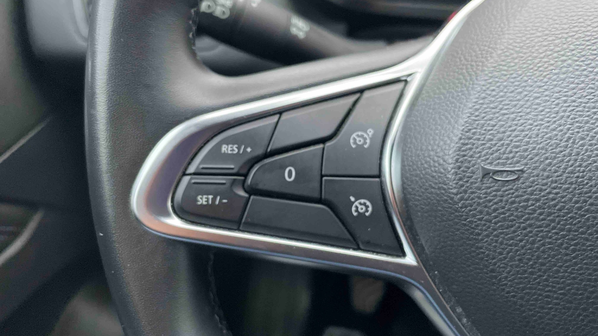 RENAULT CAPTUR TCe 90 Techno