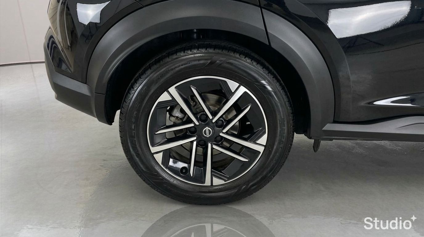 NISSAN JUKE 1.0 DIG-T 114 PS 6MT N-Connecta