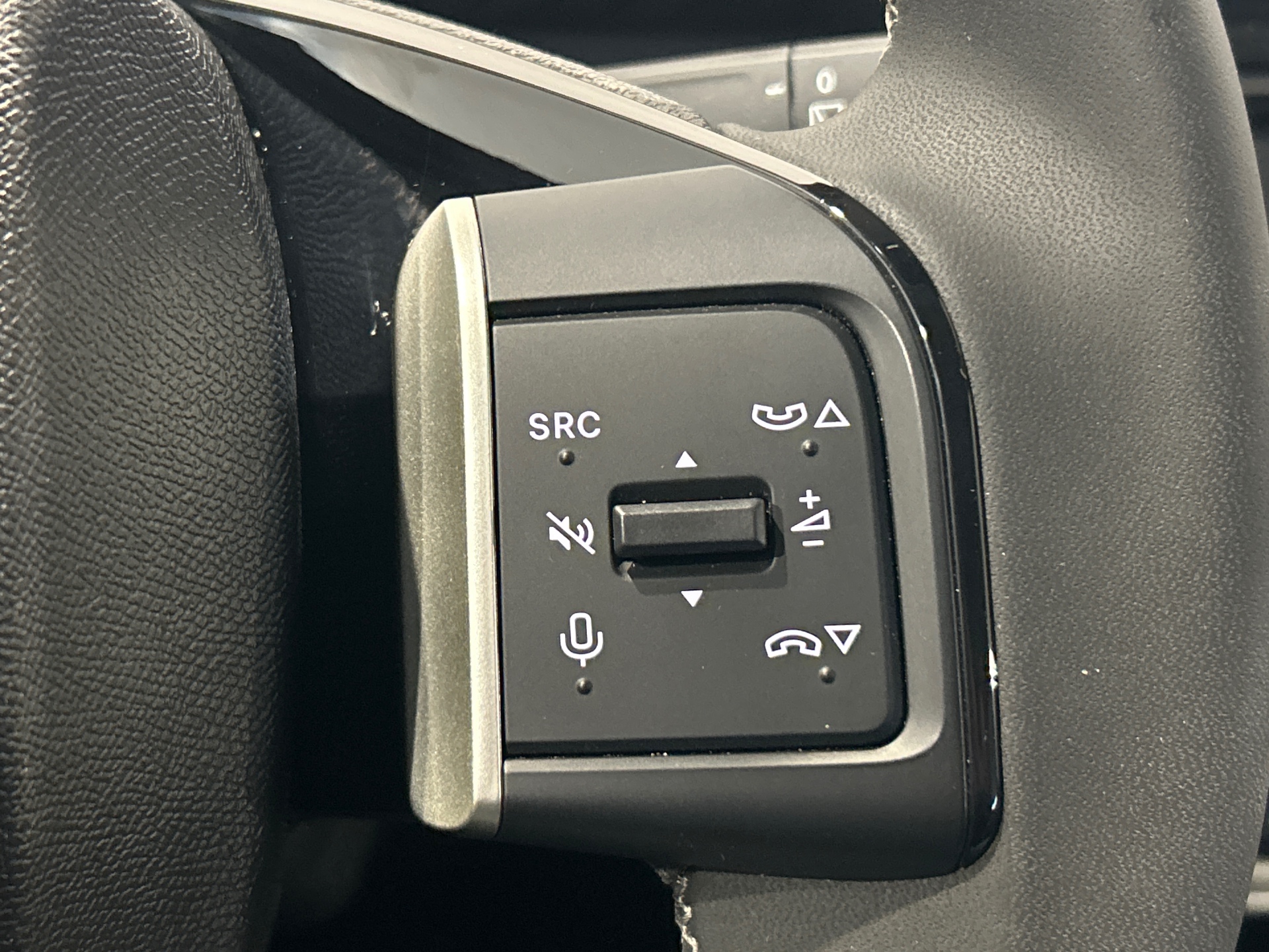 CITROEN C3 AIRCROSS Hybride 145 E-dcs6 PLUS