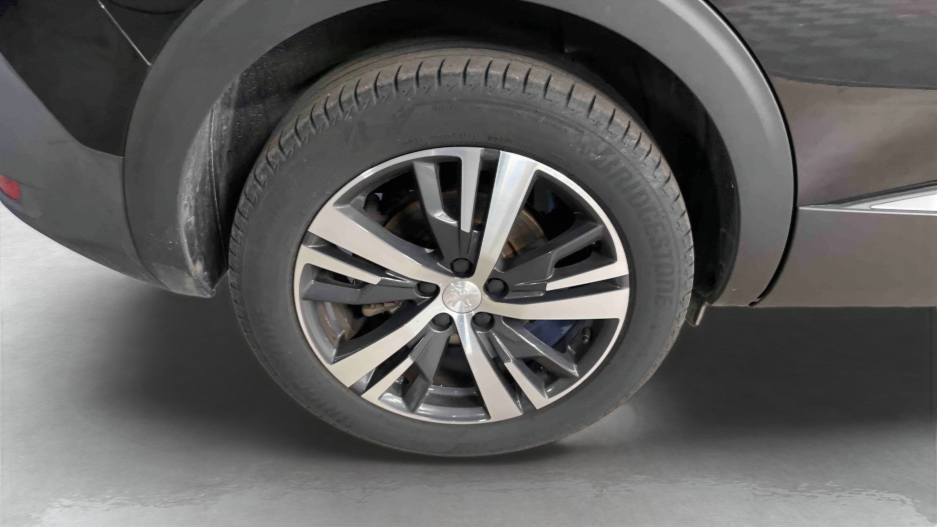 PEUGEOT 5008 BlueHDi 130ch S&S EAT8 Allure