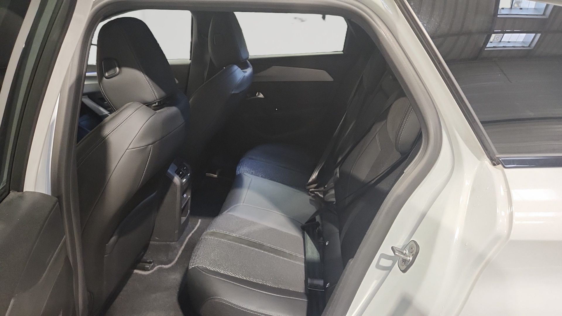 PEUGEOT 308 SW BlueHDi 130ch S&S EAT8 GT