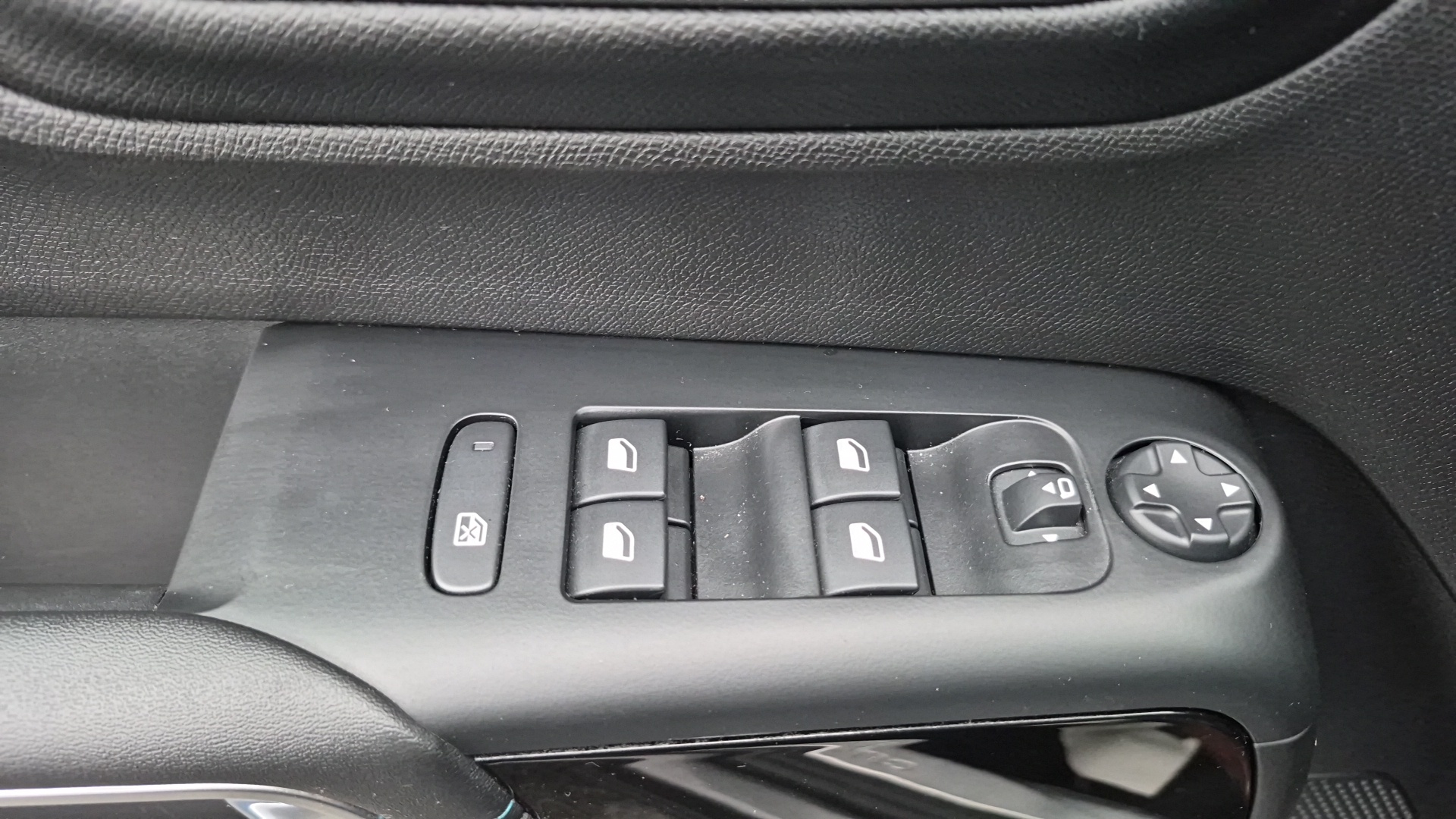 CITROEN C5 AIRCROSS Hybride Rechargeable 225 e-EAT8 Shine Pack