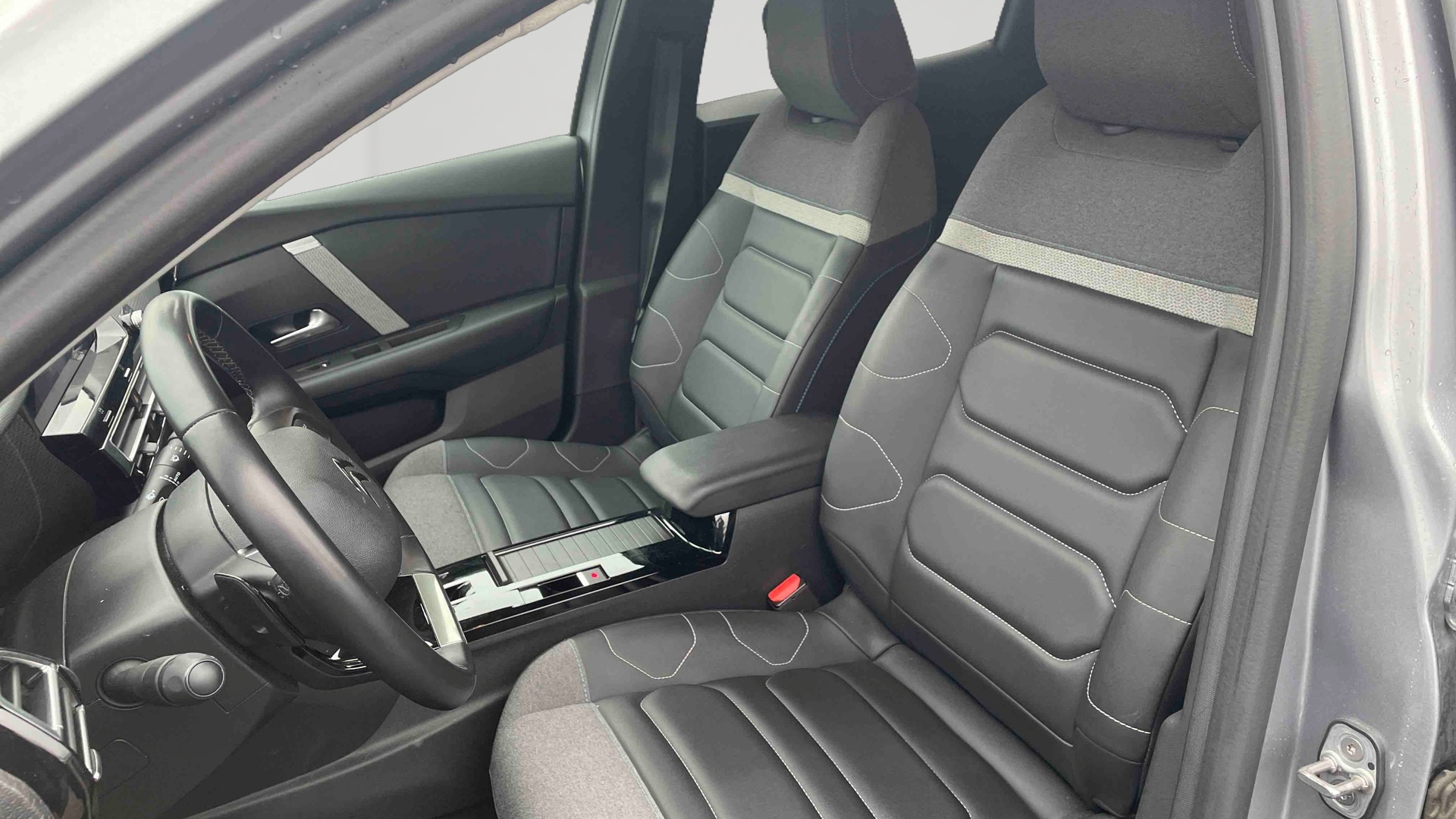 CITROEN C4 BHDI 130 S&S EAT8 MAX