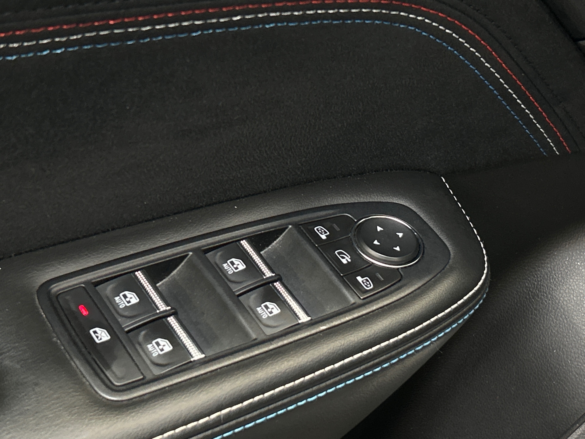 RENAULT ARKANA E-Tech 145 - 23 esprit Alpine