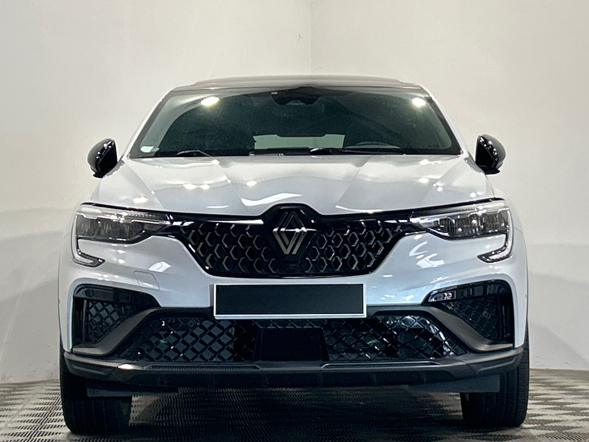 RENAULT ARKANA E-Tech 145 - 23 esprit Alpine