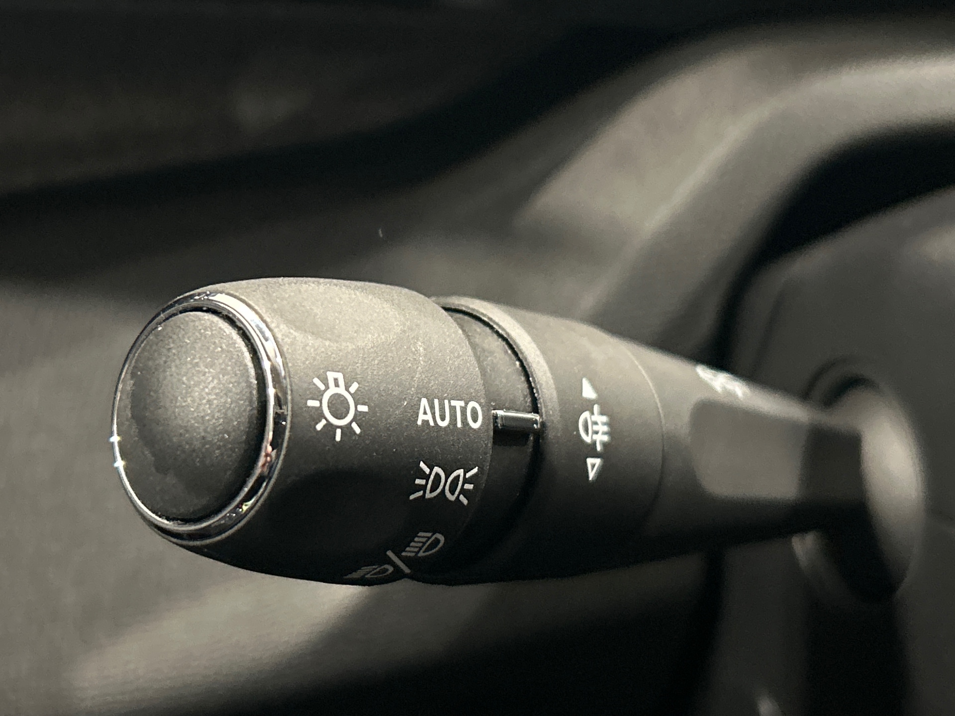 PEUGEOT 308 Allure Hybrid 145 ch e-DCS6
