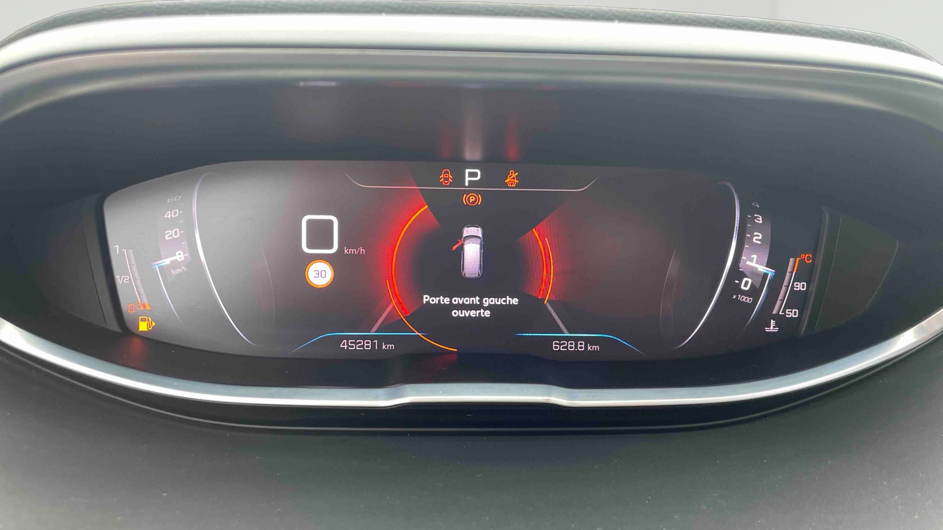 PEUGEOT 5008 ALLURE PK BHDI 130 S&S EAT8