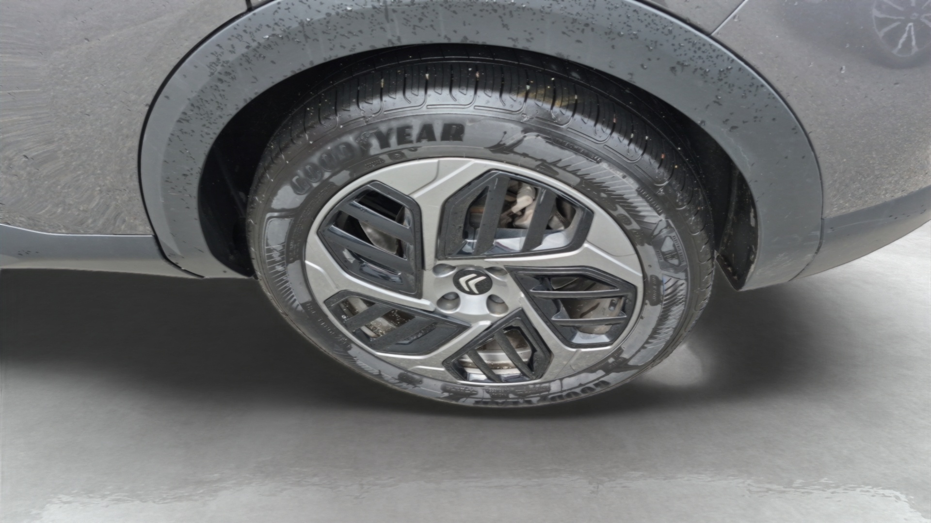 CITROEN C4 PureTech 130 BVM6 Plus