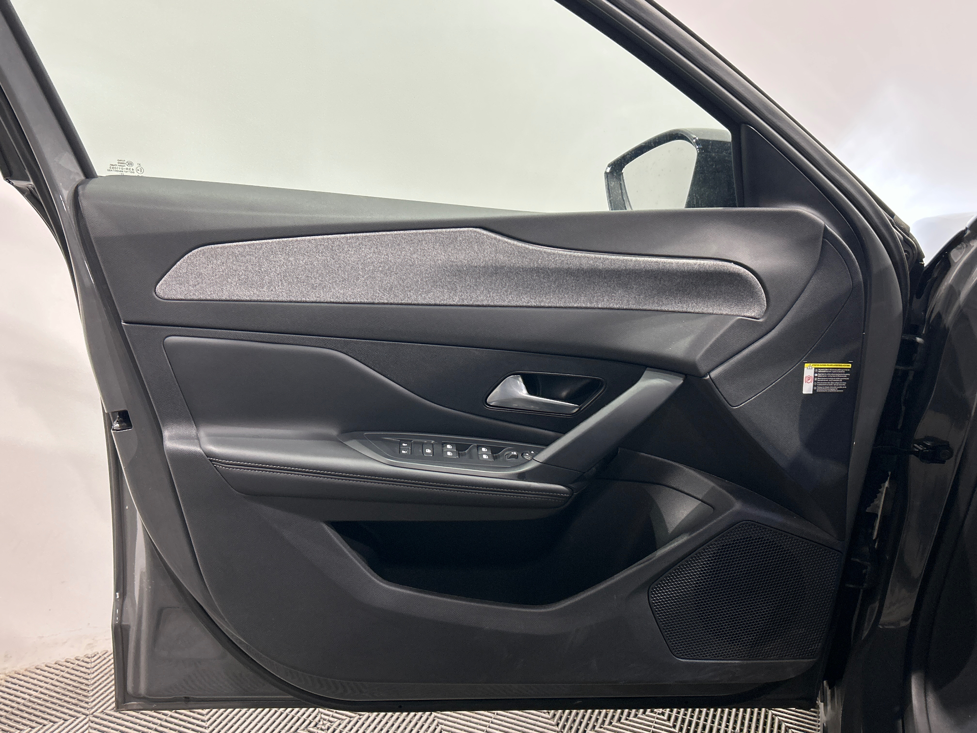 PEUGEOT 308 Allure Hybrid 145 ch e-DCS6