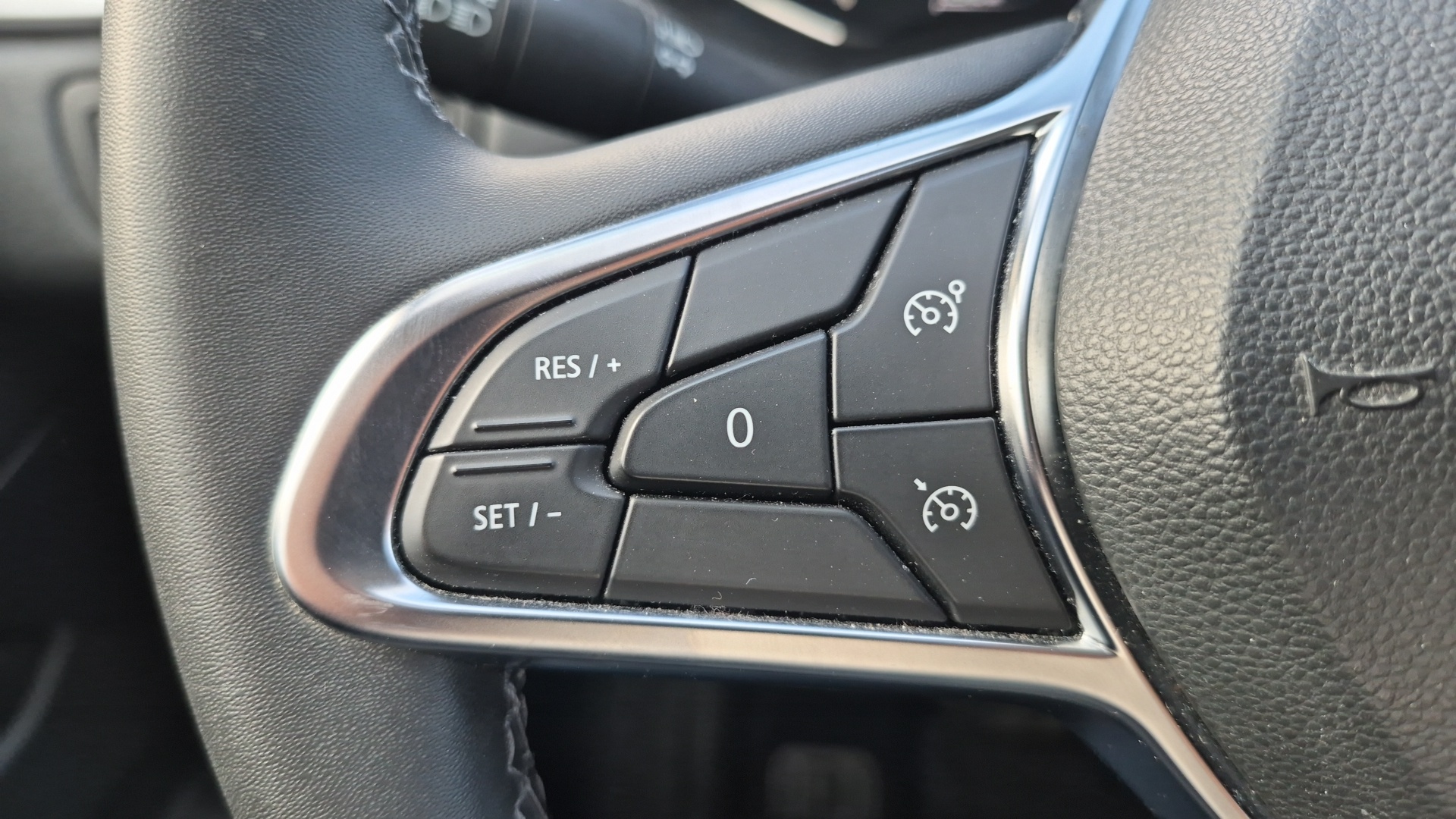 RENAULT CAPTUR E-Tech full hybrid 145 Equilibre