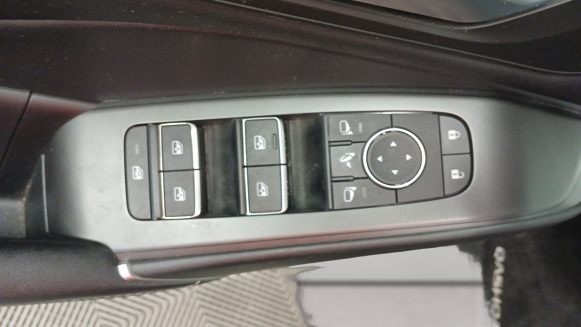 NISSAN QASHQAI Mild Hybrid 158 ch Xtronic N-Connecta