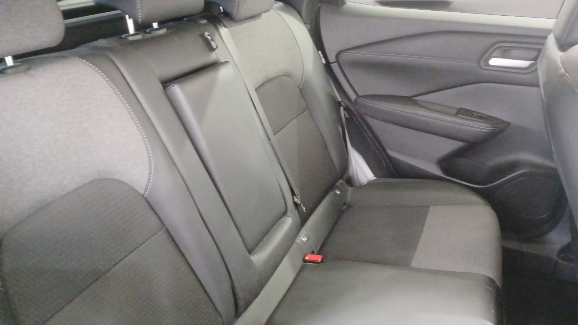 NISSAN QASHQAI Mild Hybrid 158 ch Xtronic N-Connecta