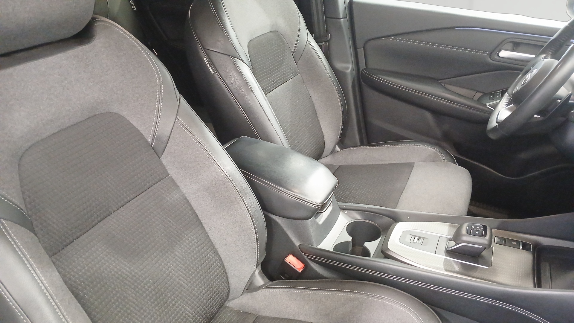 NISSAN QASHQAI Mild Hybrid 158 ch Xtronic N-Connecta