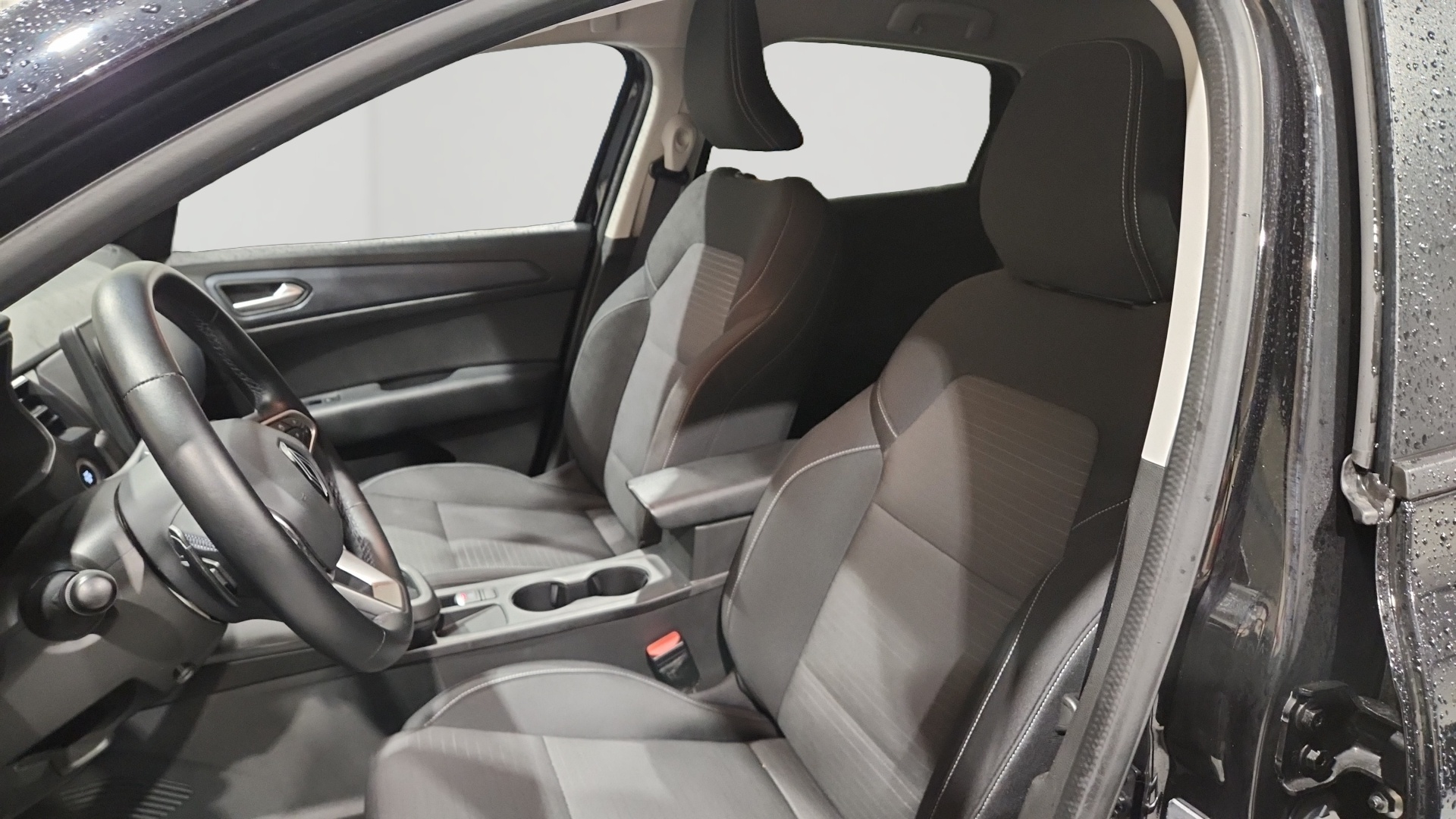RENAULT ARKANA TCe 140 EDC - 23 Evolution