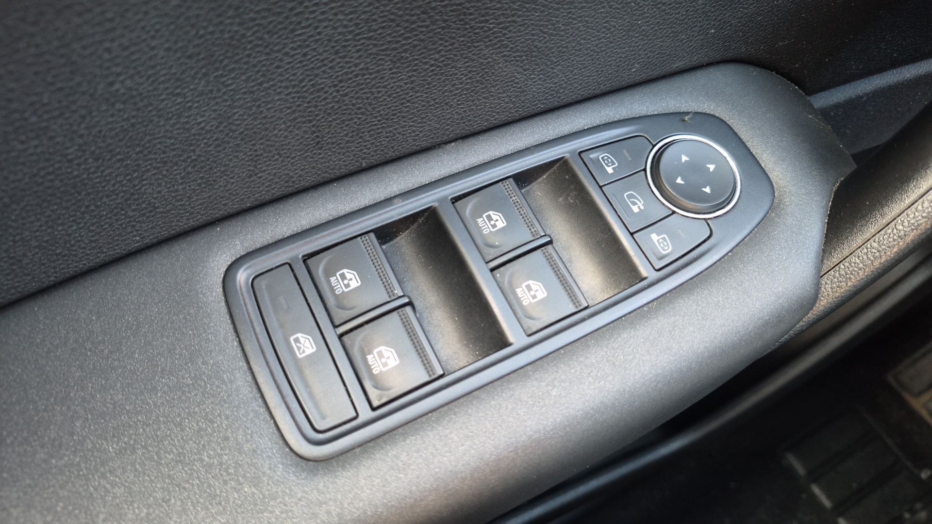 RENAULT CAPTUR E-Tech full hybrid 145 Equilibre