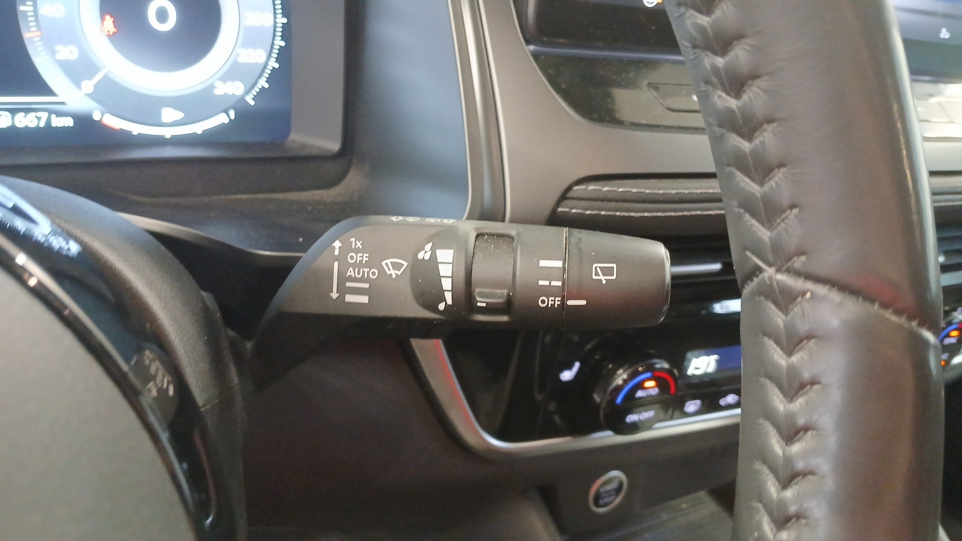 NISSAN QASHQAI Mild Hybrid 158 ch Xtronic N-Connecta