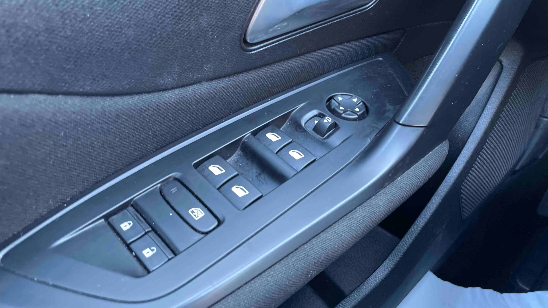 PEUGEOT 308 PureTech 130ch S&S BVM6 Active Pack