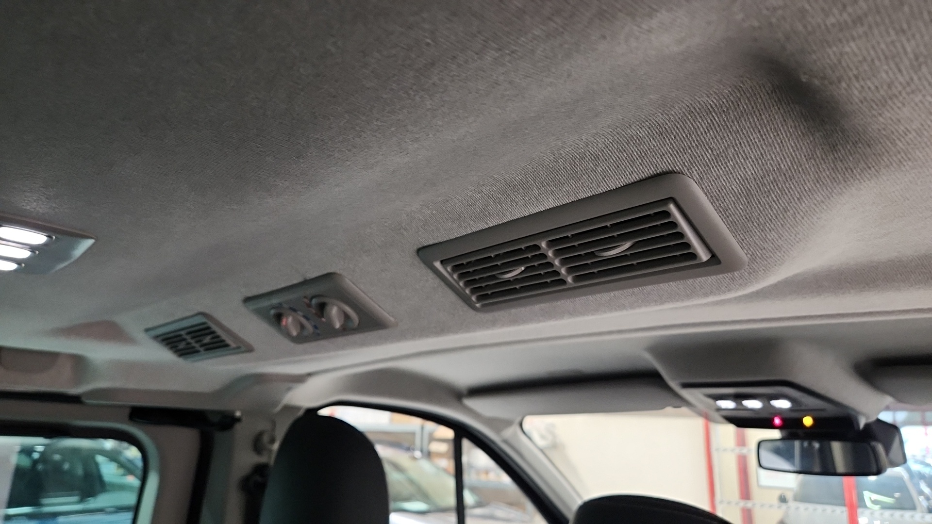 RENAULT TRAFIC III MINIBUS L2 dCi 170 Energy S&S EDC Intens - 4 portes 9places